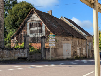 Vitteaux, grange
