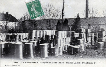 carte postale ancienne de Pouilly-sur-Saône - Dépot de Bonbonnes
