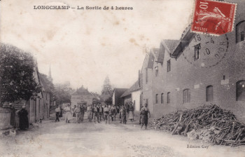 carte postale Longchamp - La Sortie de 4 heures